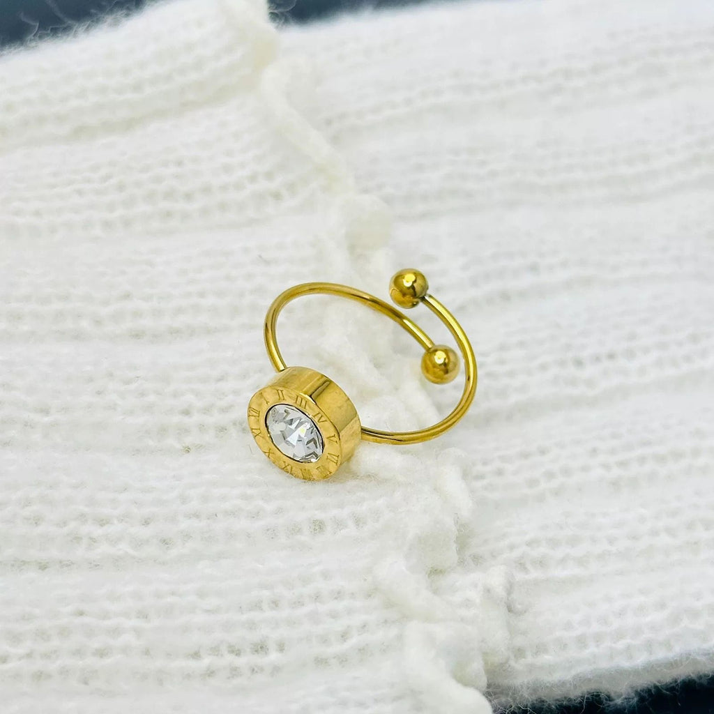 Roman Gem Ring Adjustable