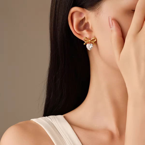 Ribbon-Gems Studs