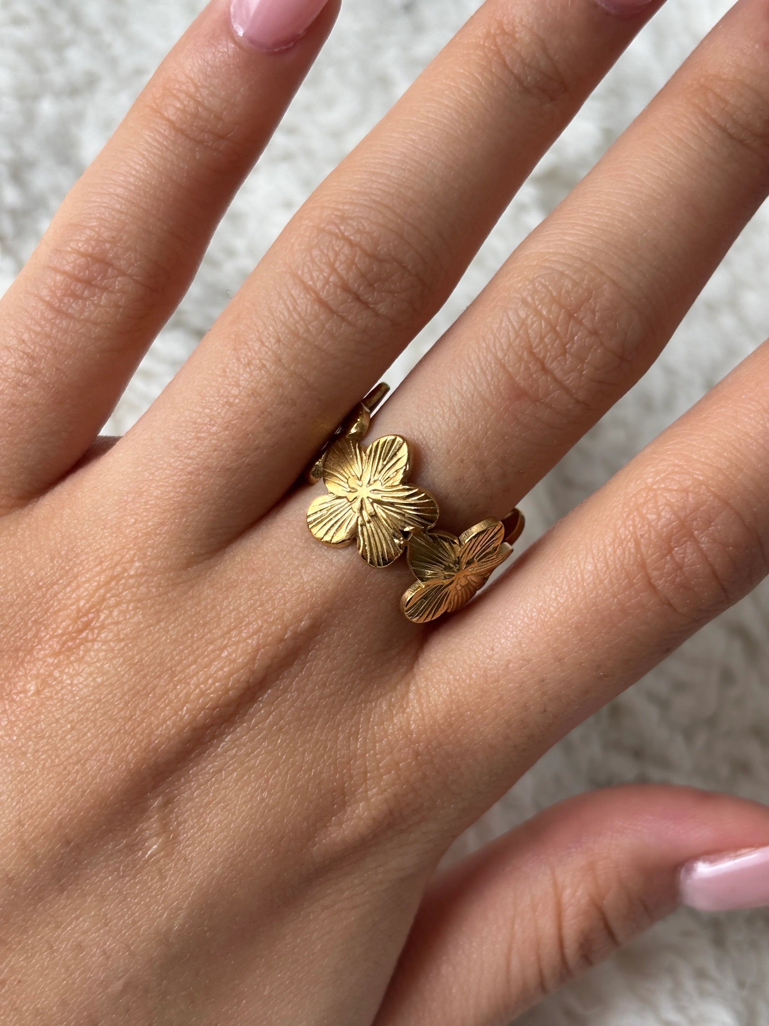 Floral Adjustable Ring