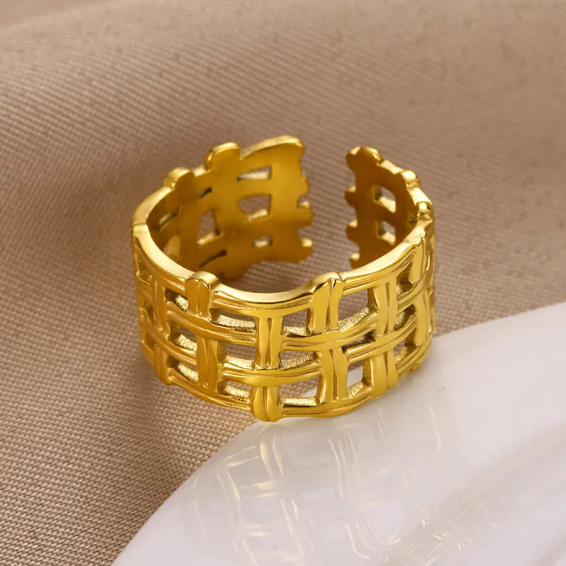 Dinami Adjustable Ring