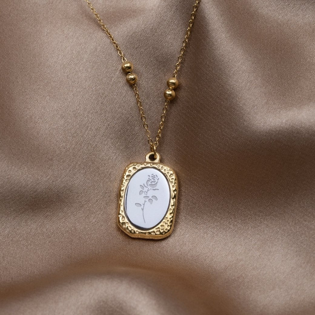 Vintage Rose Necklace
