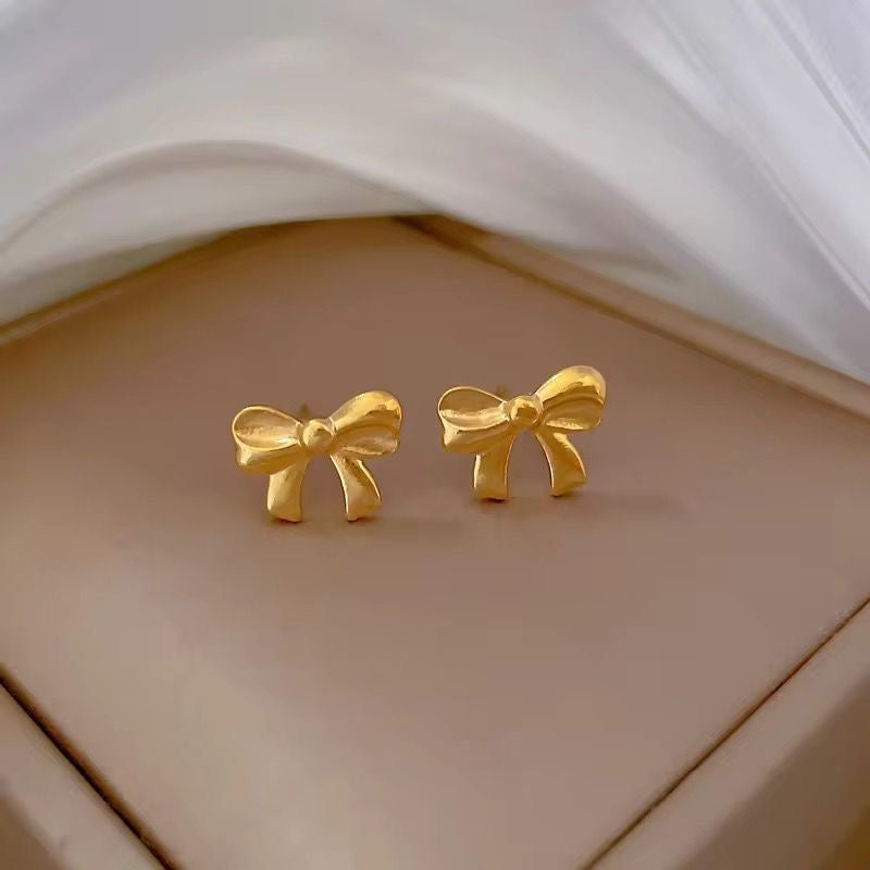 Mini Bow Studs