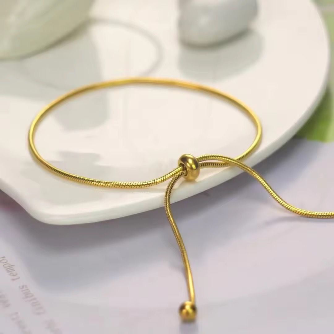 Minimal Adjustable Bracelet