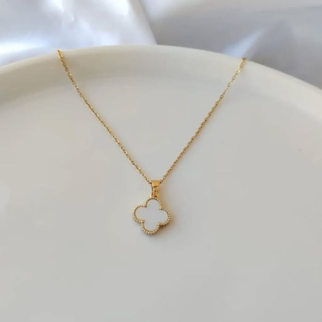 Clover Necklace