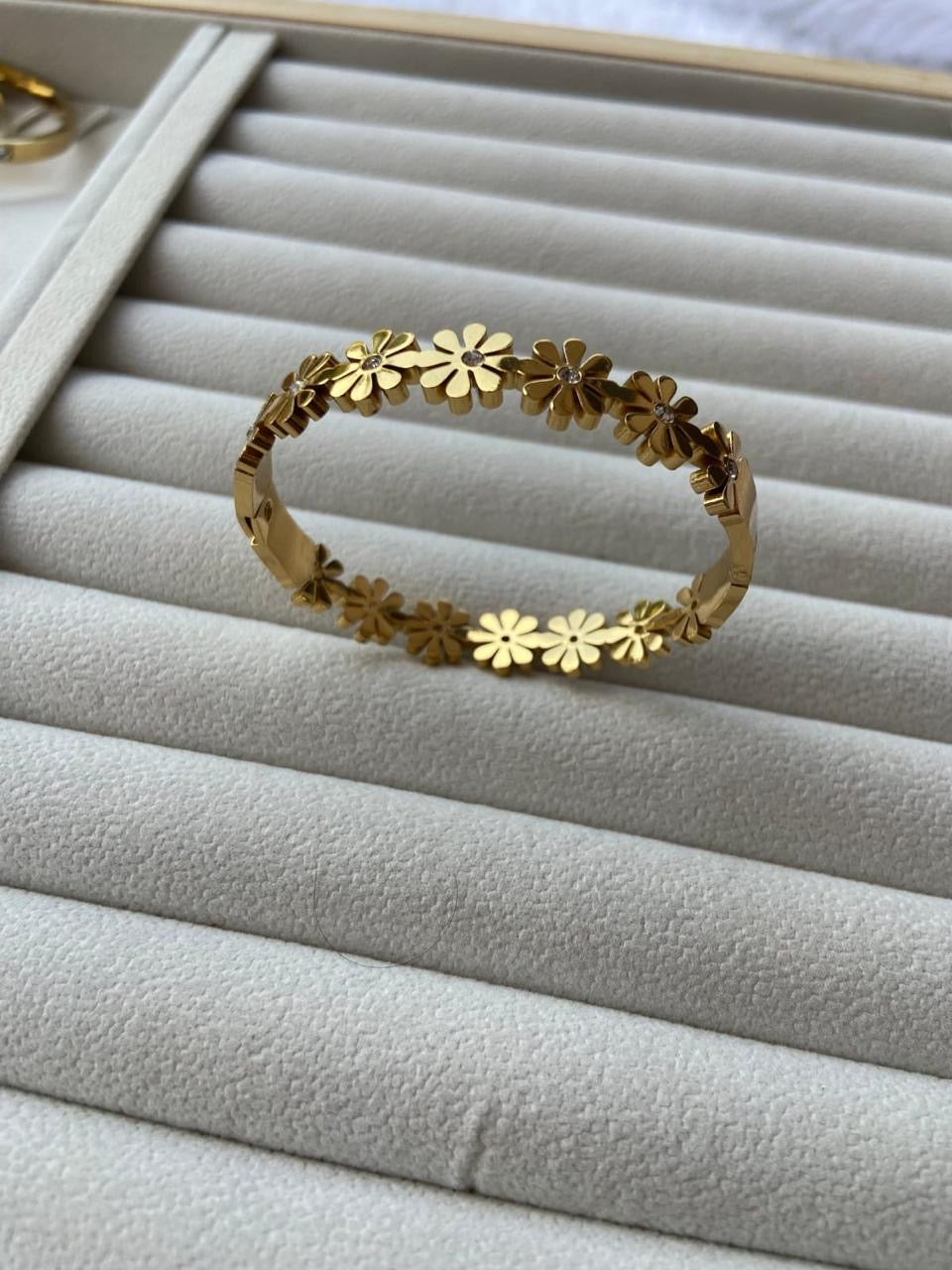 Daisy Bangle