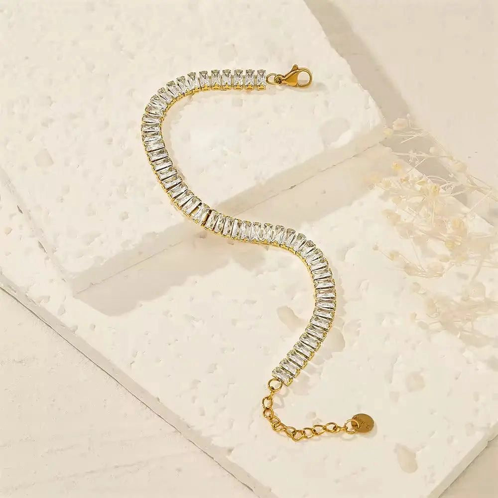 Luxurious tennis Bracelet