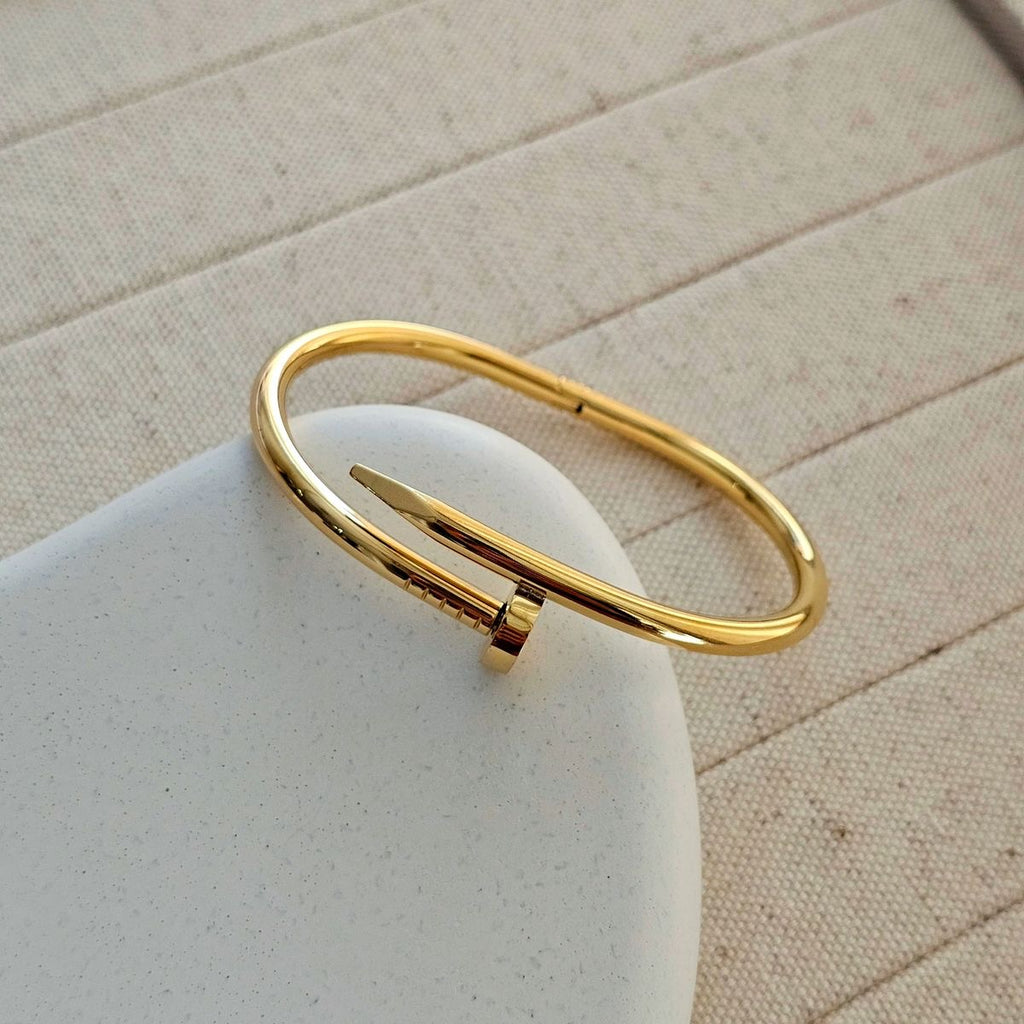 Nail Bangle