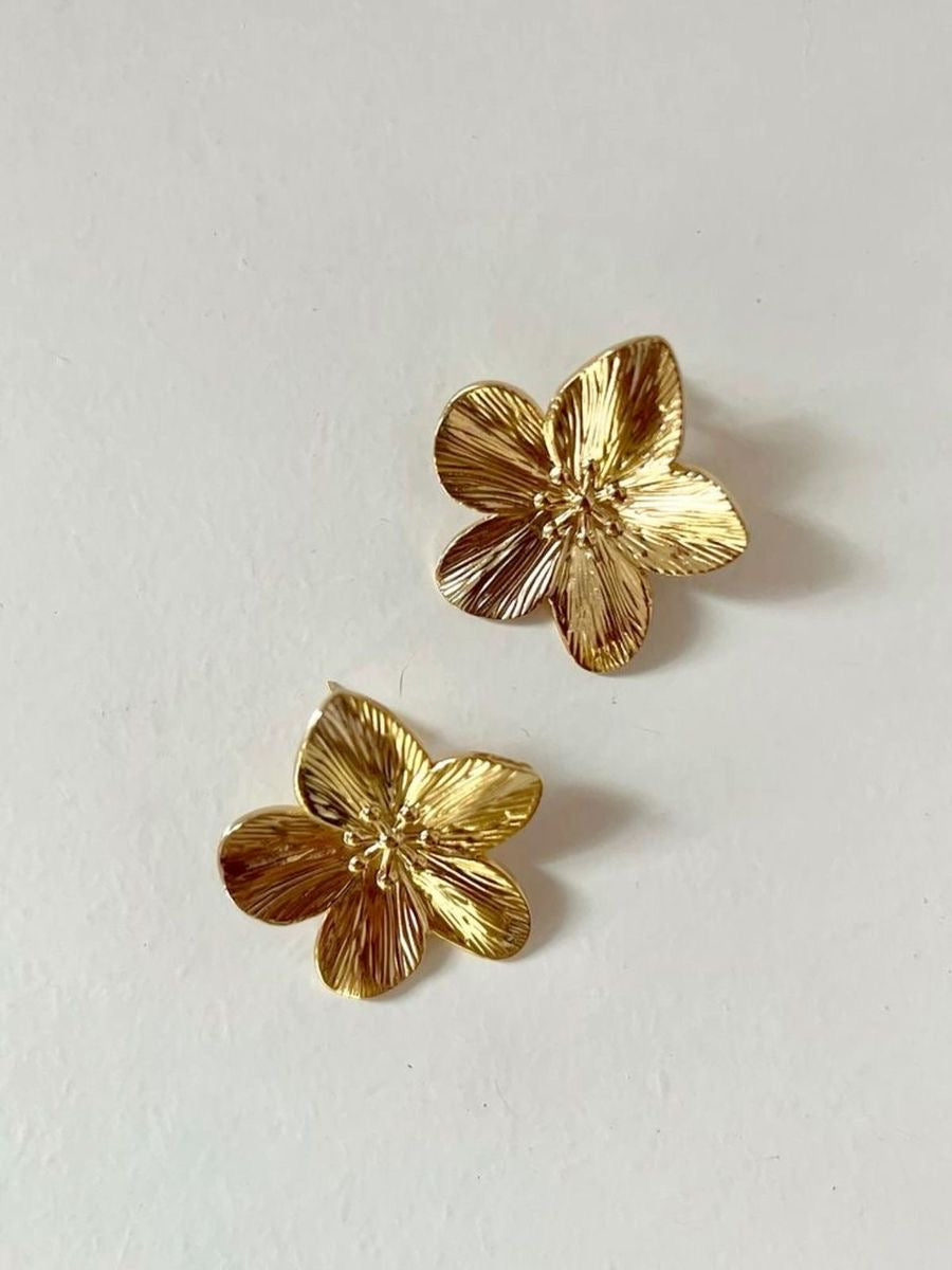 Gold Daisy Studs