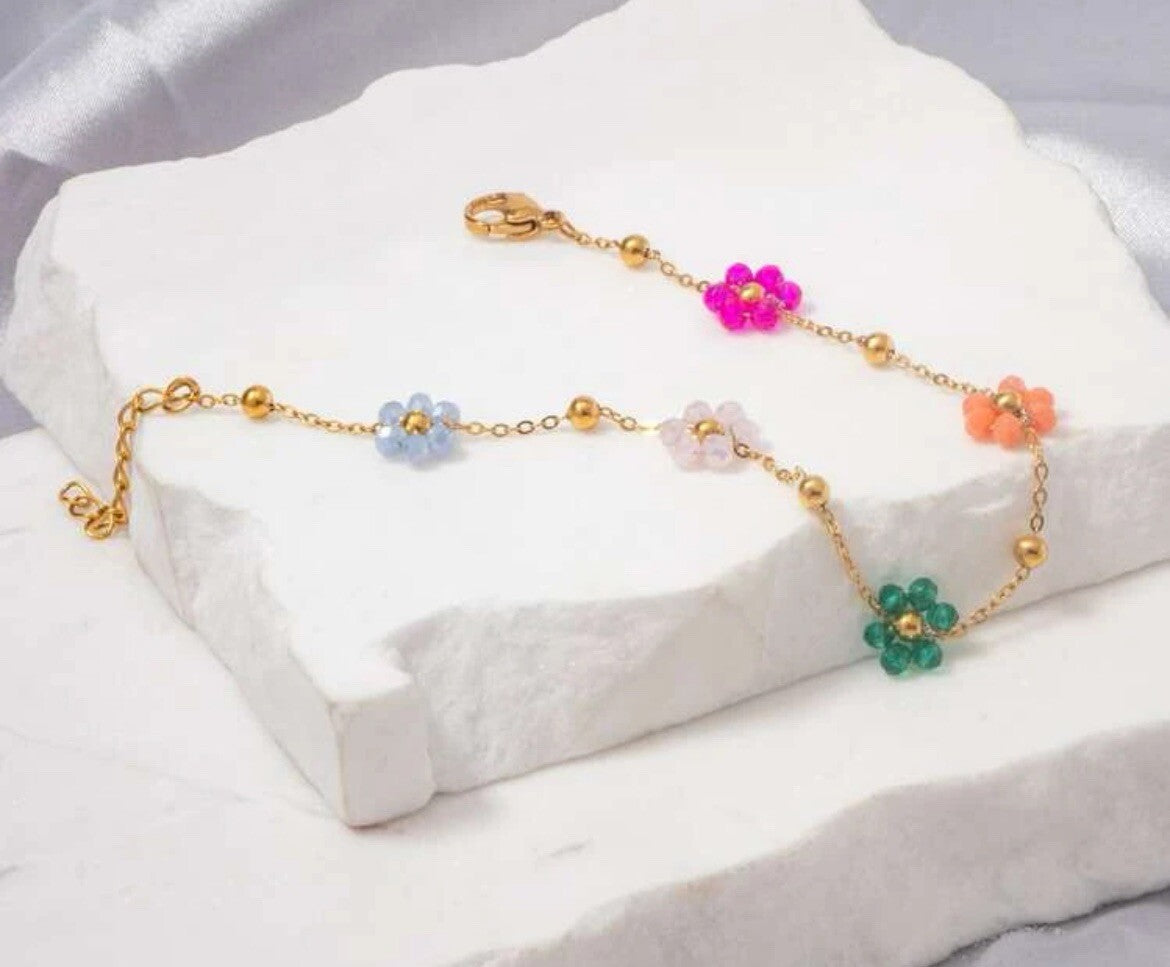 Flower Beaded Bracelet
